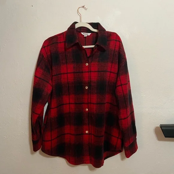 Steve Madden Sophia Red and Black Checkered Shacket - Picture 2 of 5